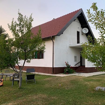 Holiday Home Nada I Milan Lovinac  Exterior foto